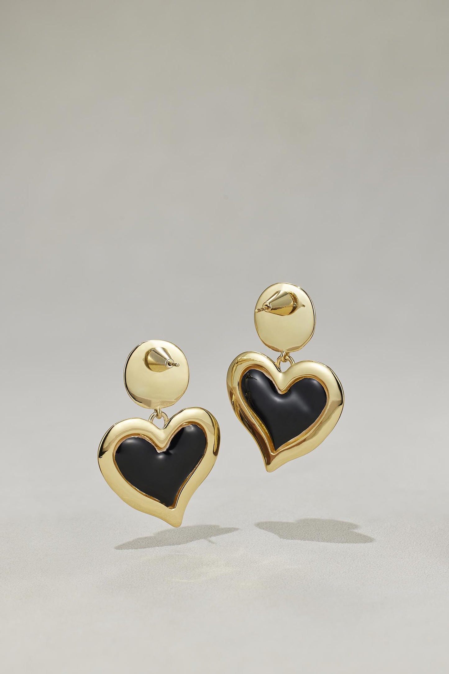 Golden Heart Retro Dangle Earrings