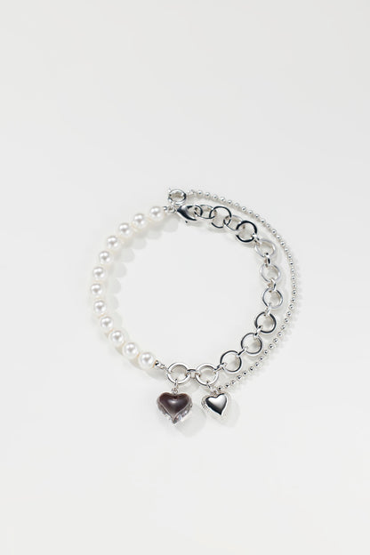 Tak Modne Lucite Dyed Heart Bracelet